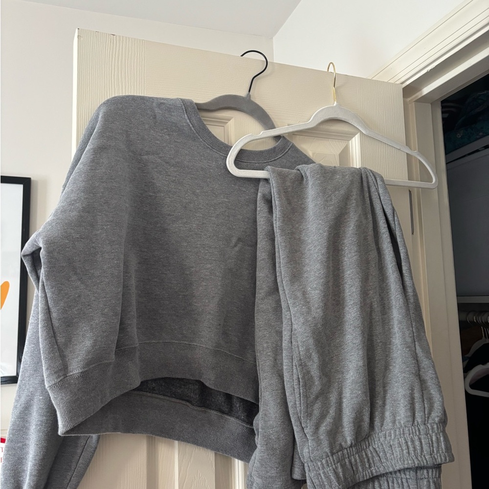 Gray Sweatshirt and Joggers Set